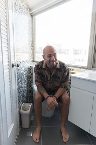 may rooms taipei main station hostel