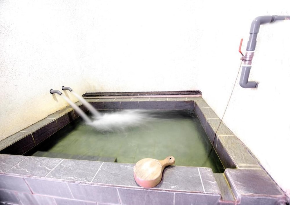 ho young hotspring hotel