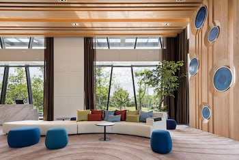 lakeshore hotel yilan