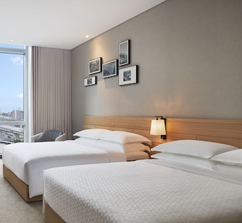 four points by sheraton linkou