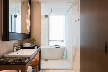 renaissance taipei shihlin hotel