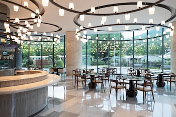 renaissance taipei shihlin hotel