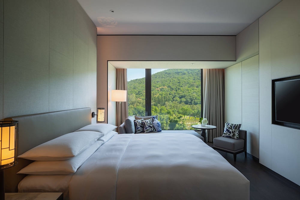 renaissance taipei shihlin hotel