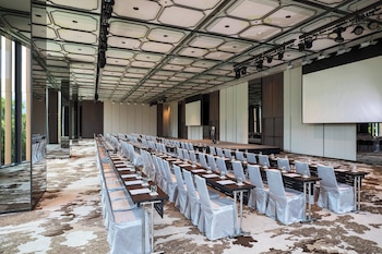 renaissance taipei shihlin hotel