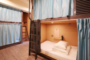loosha hostel