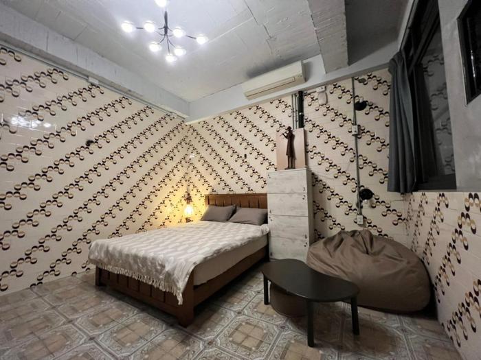 local backpacker hostel