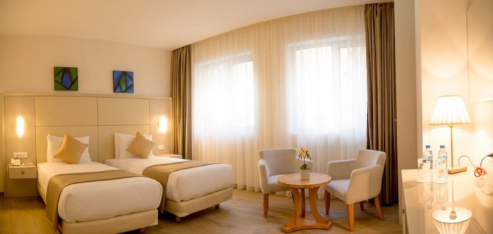 hotel sidi yahia