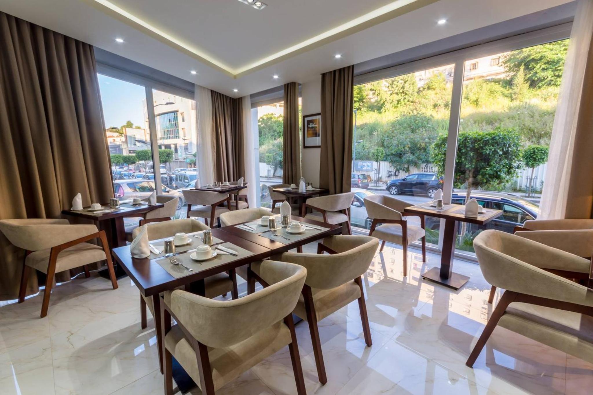 hotel sidi yahia