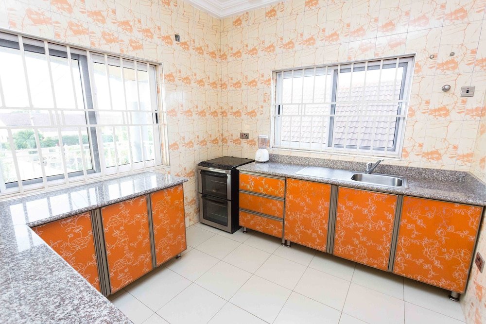 double tree hotel ghana