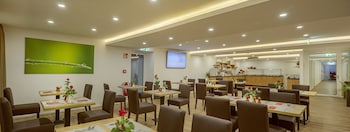 trip inn conference hotel and suites