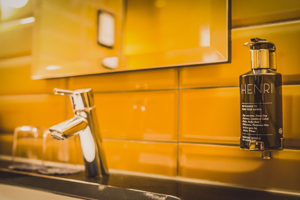 henri hotel dusseldorf downtown