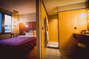 henri hotel dusseldorf downtown