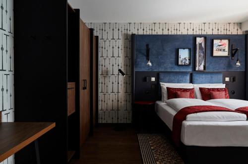 hotel indigo berlin east side gallery an ihg hotel