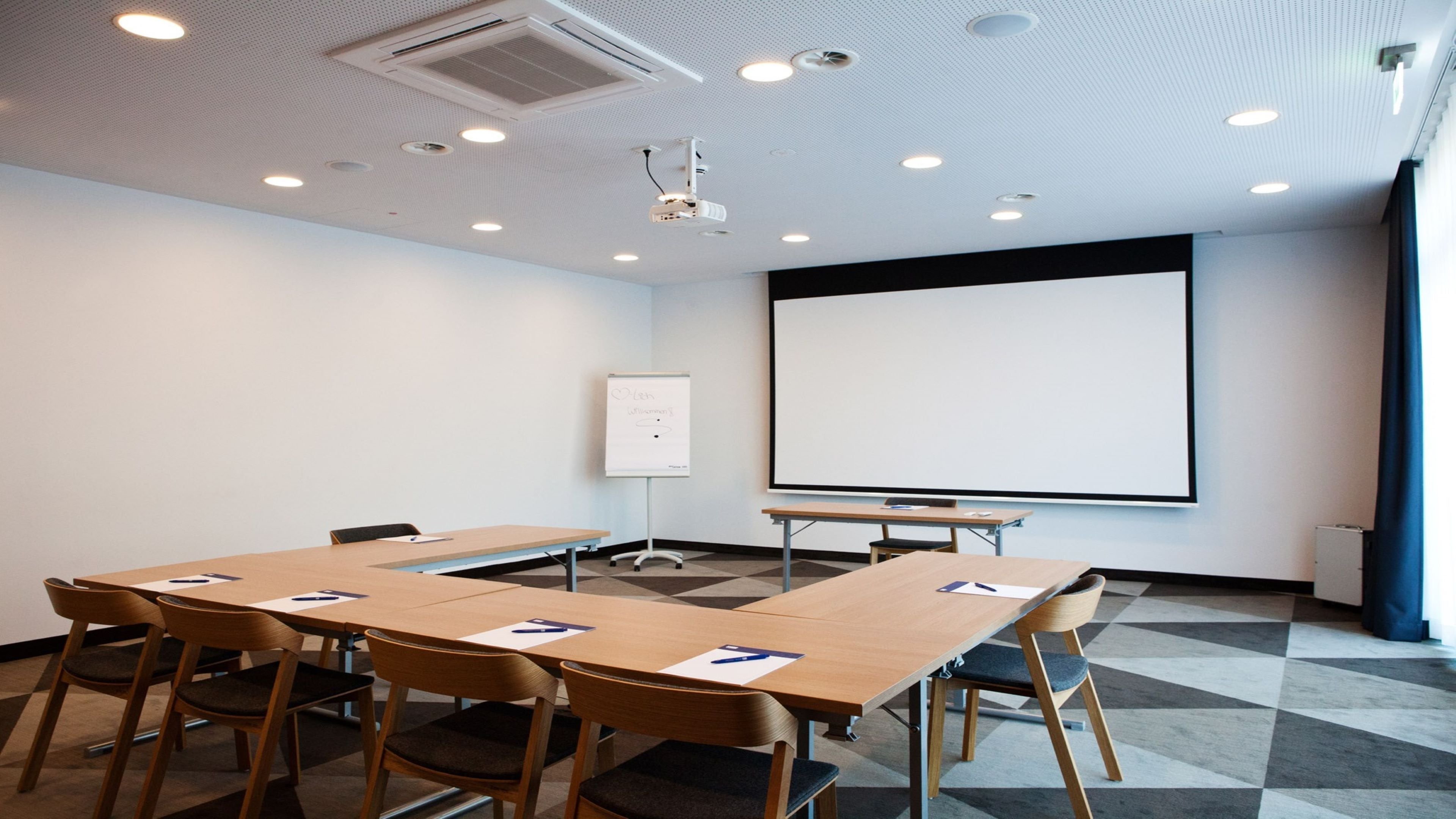 holiday inn express ringsheim an ihg hotel