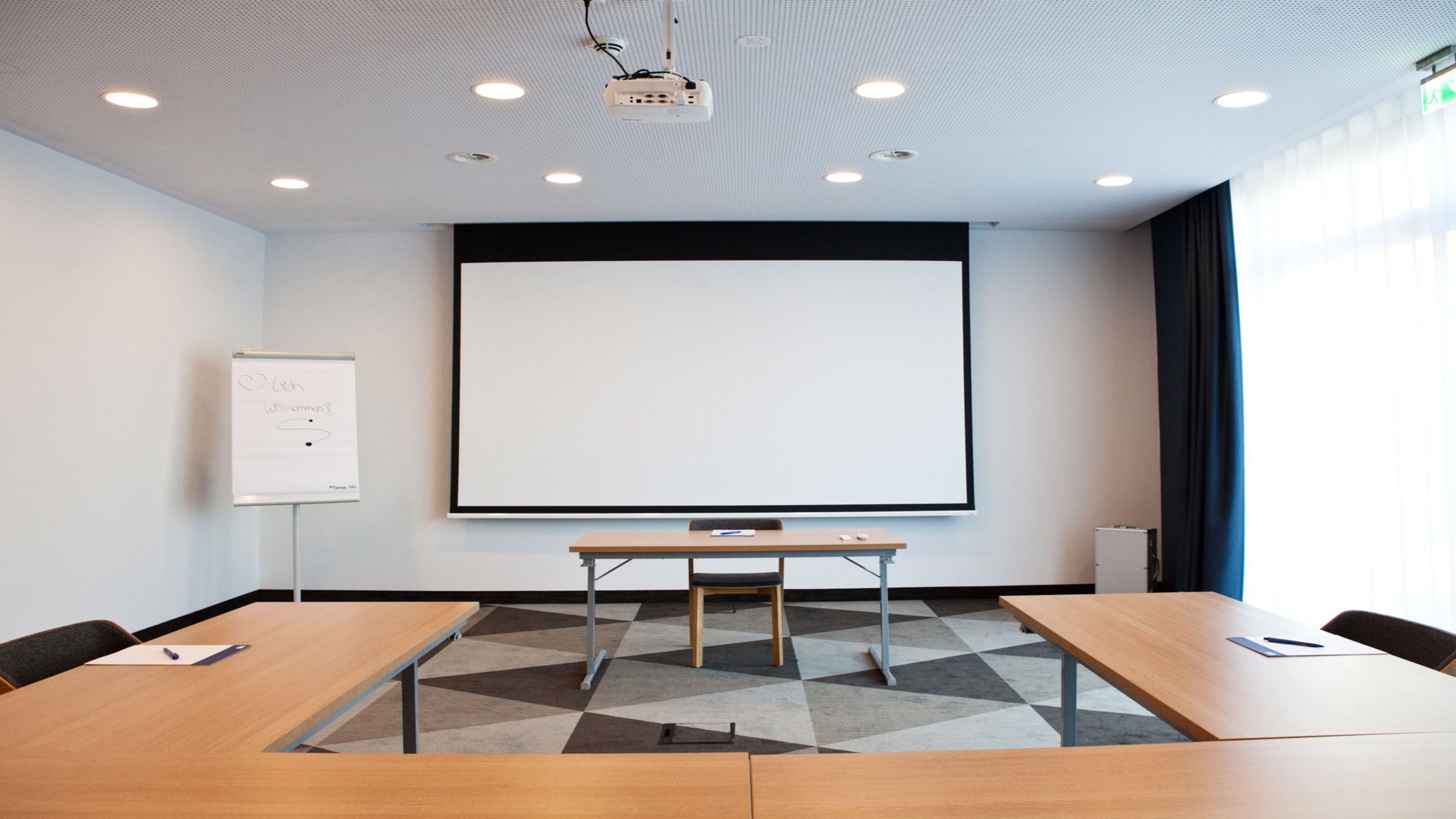 holiday inn express ringsheim an ihg hotel