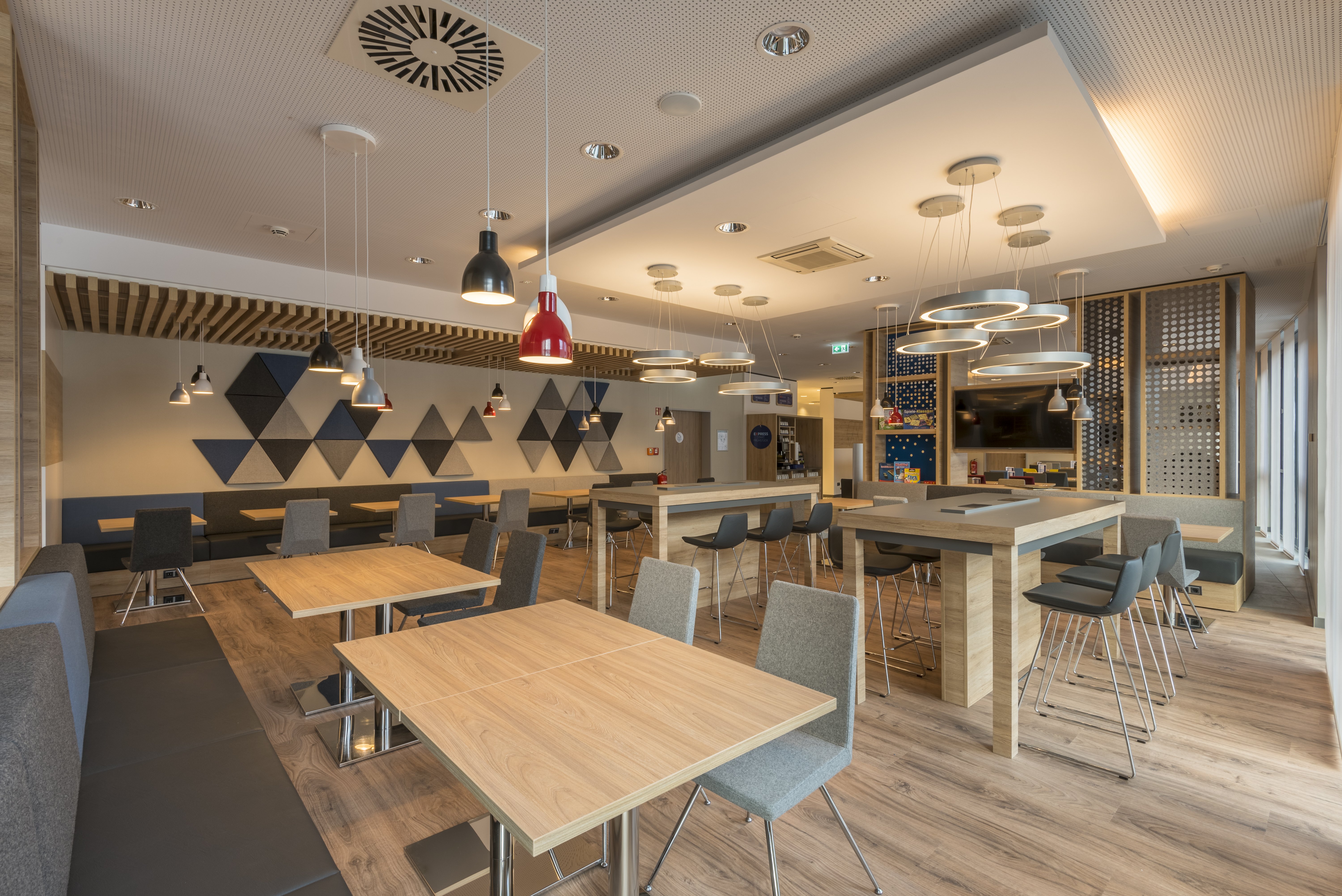 holiday inn express wuppertal hauptbahnhof an ihg hotel