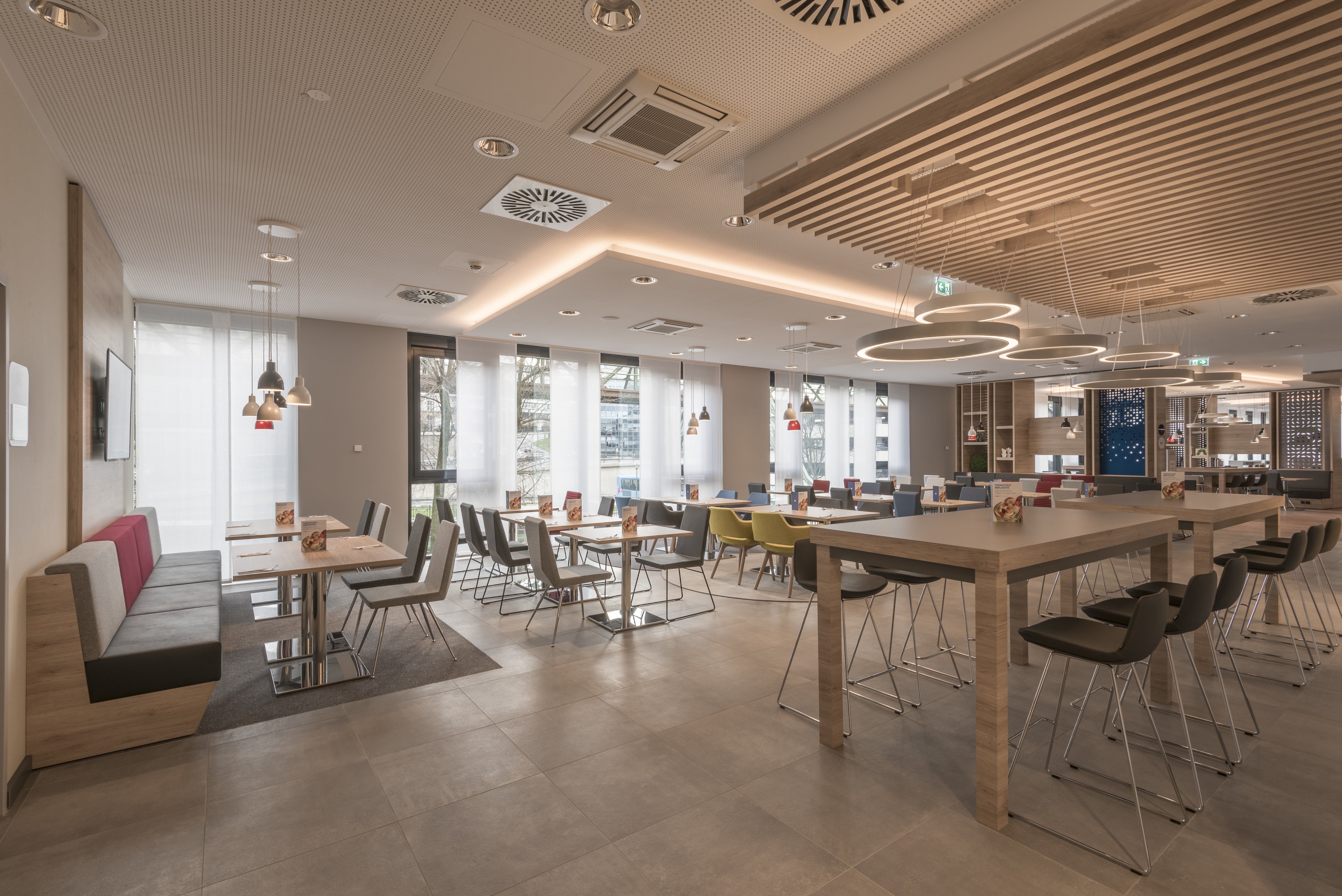 holiday inn express wuppertal hauptbahnhof an ihg hotel