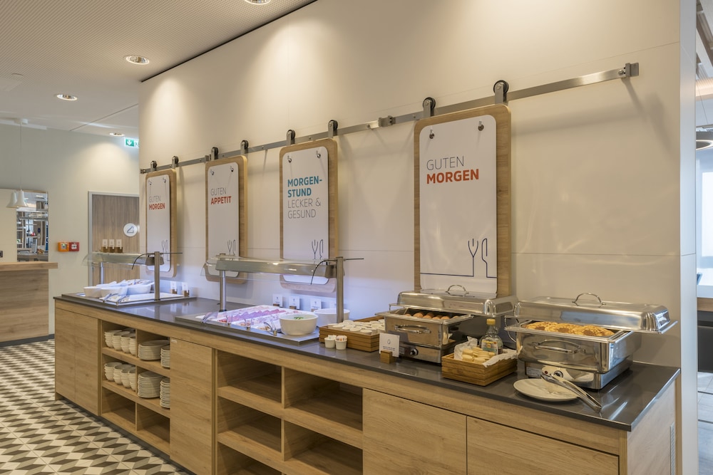 holiday inn express wuppertal hauptbahnhof an ihg hotel
