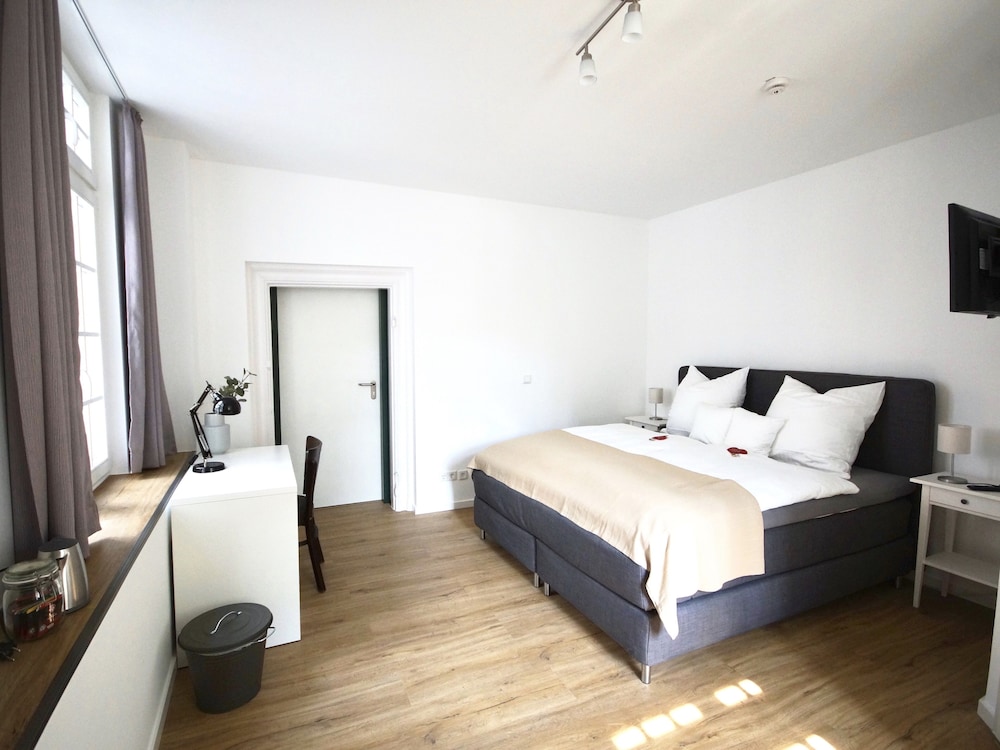 fachwerk hotel wuppertal