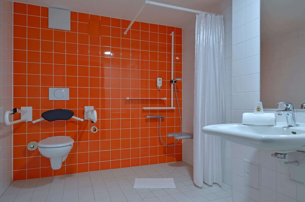 bandb hotel stuttgart zuffenhausen