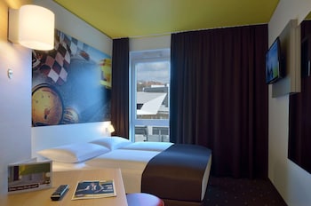 bandb hotel stuttgart zuffenhausen