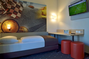 bandb hotel stuttgart zuffenhausen