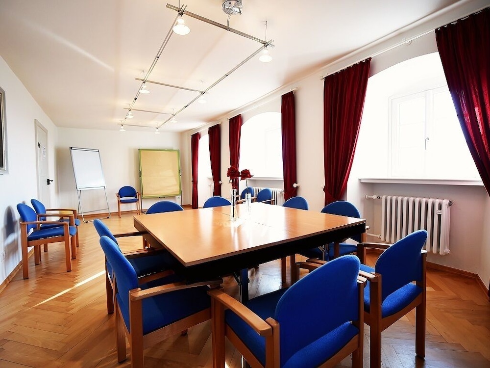 tagungskloster frauenberg