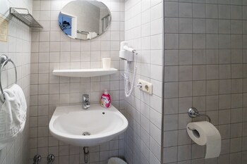 weibrau deisenhofen gmbh and co kg