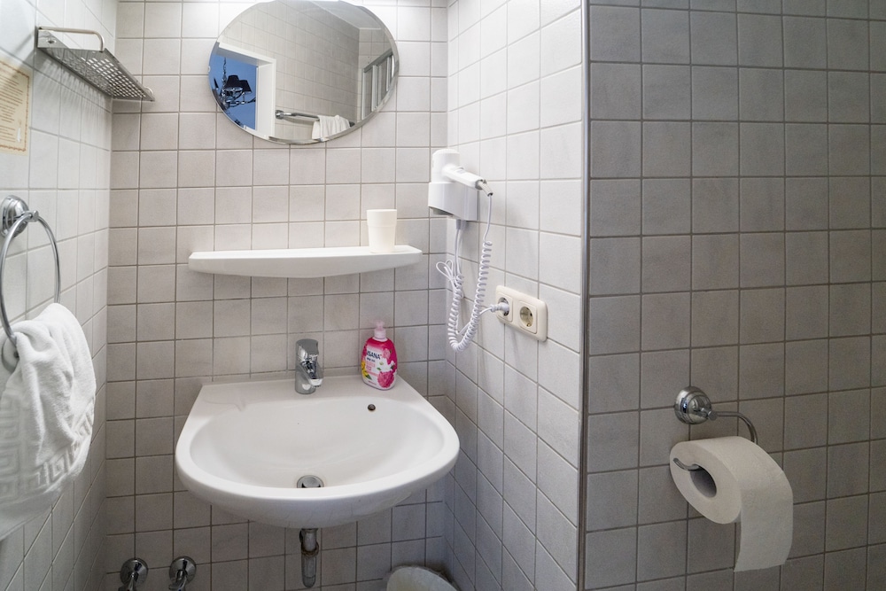 weibrau deisenhofen gmbh and co kg