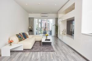 kwarleyz residence accra