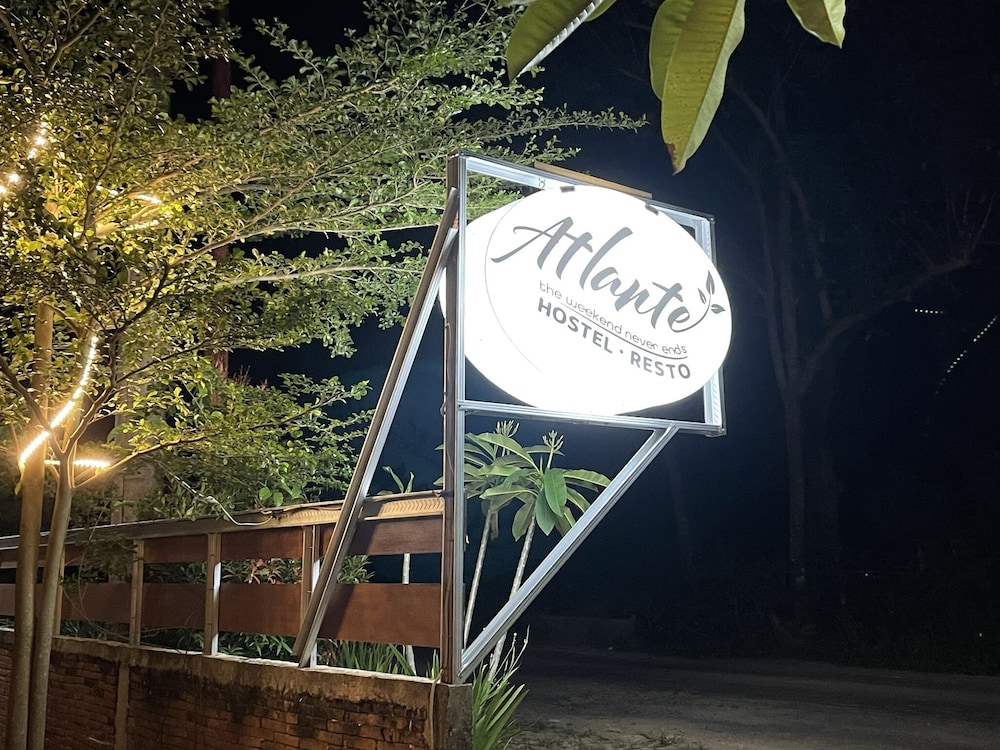 atlante hostel