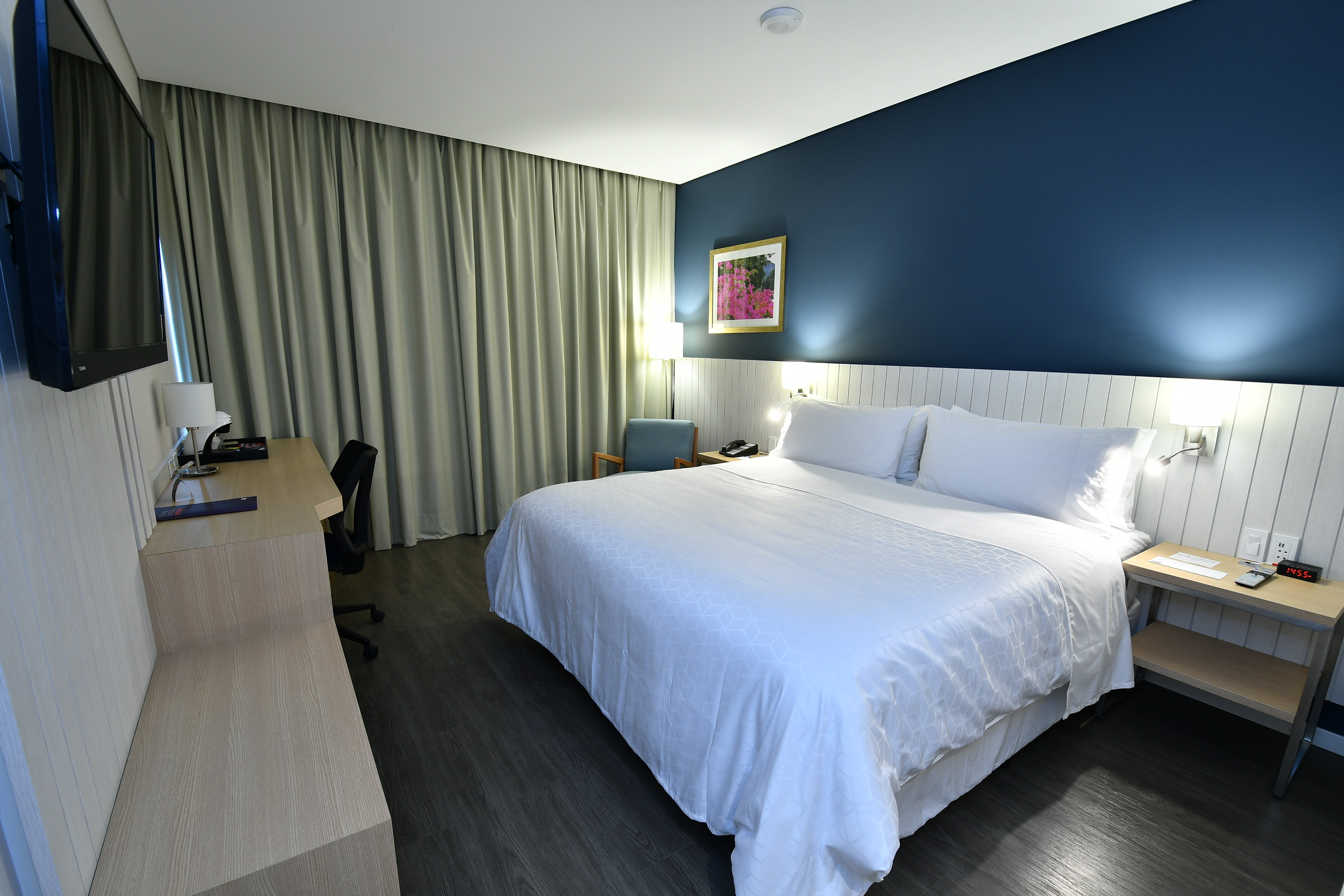 holiday inn express asuncion aviadores an ihg hotel