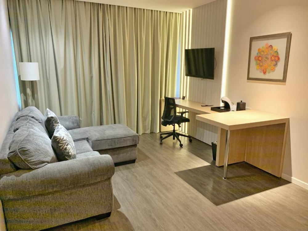 holiday inn express asuncion aviadores an ihg hotel