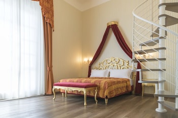 regina del garda suite