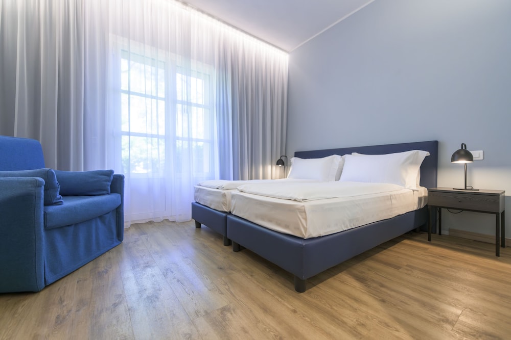 regina del garda suite