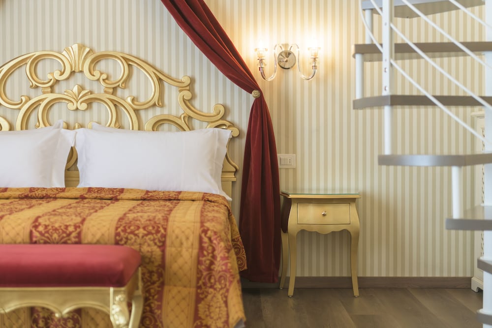 regina del garda suite