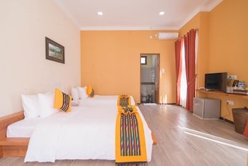 royal airstrip hotel