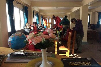 thanka inn gokyo