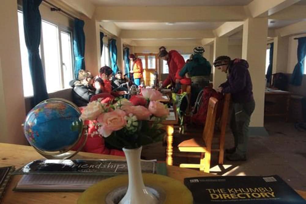 thanka inn gokyo