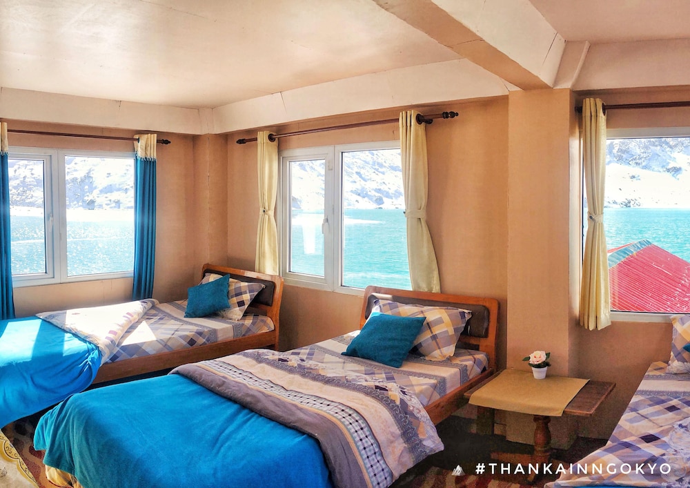 thanka inn gokyo