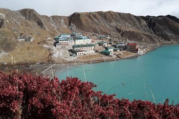 thanka inn gokyo