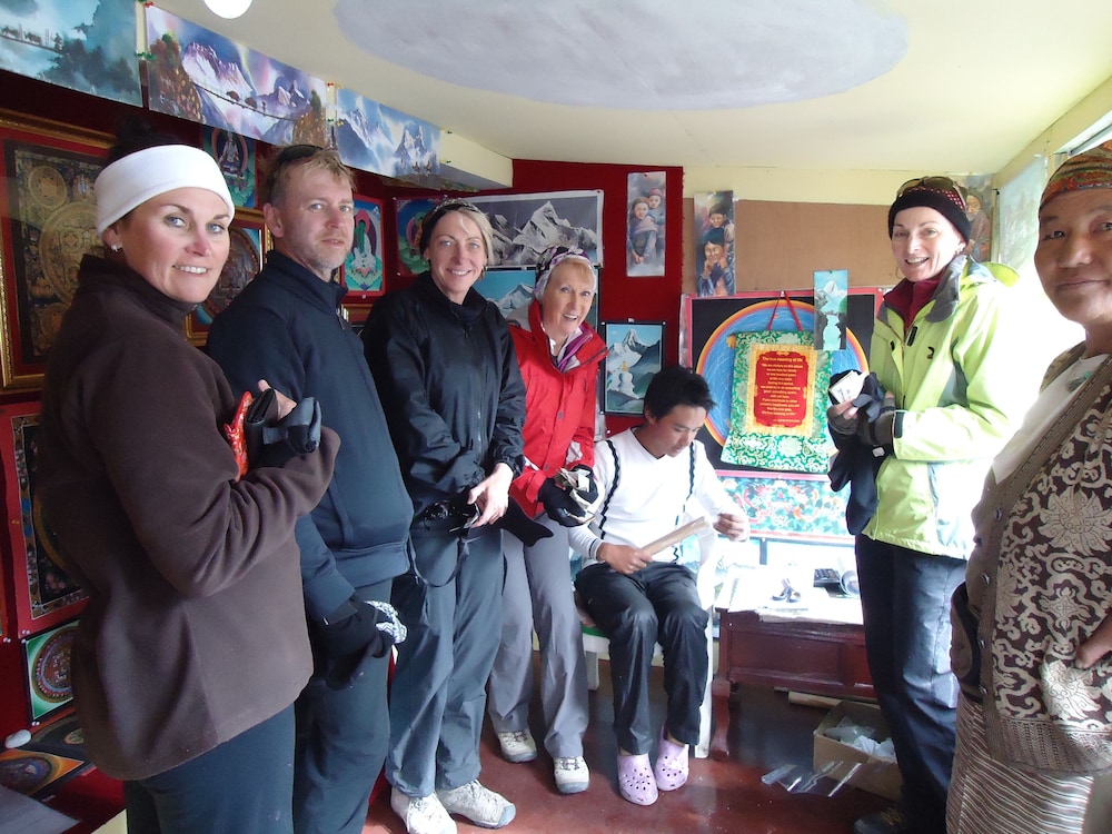thanka inn gokyo