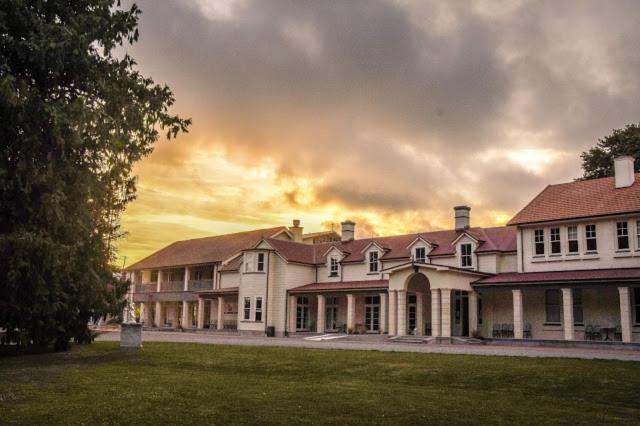 teschemakers resort