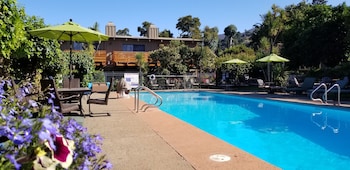 carmel valley lodge and resort