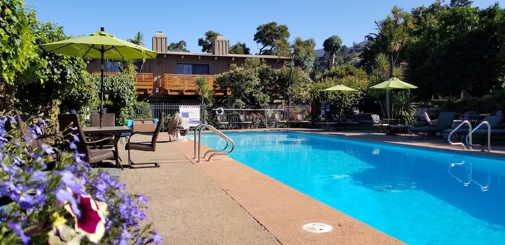 carmel valley lodge and resort