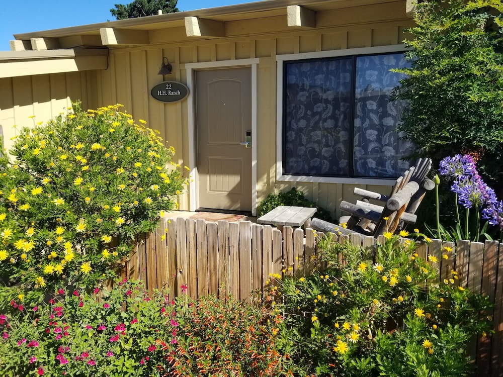 carmel valley lodge and resort
