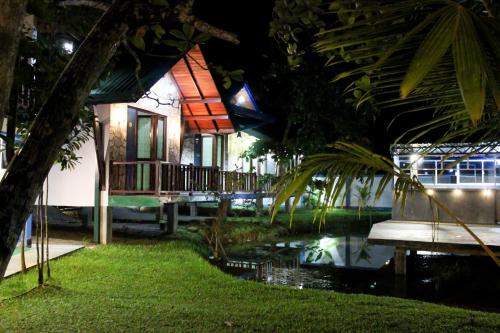 azzurra hikkaduwa villa