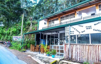 nature life guest inn ella sri lanka hostel