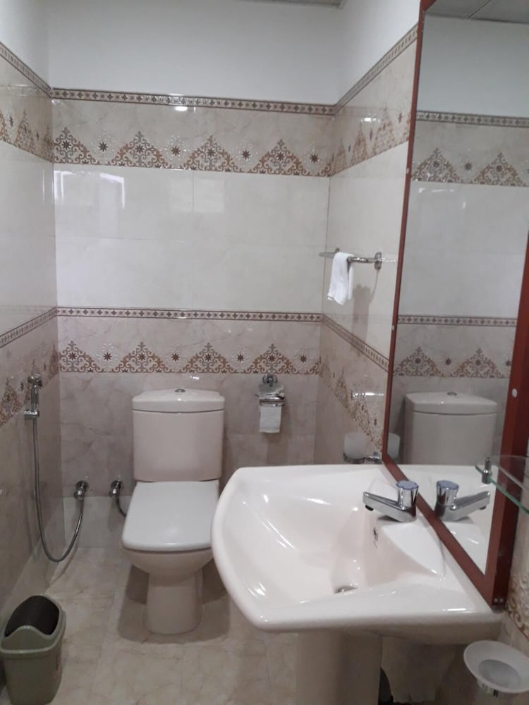 nature life guest inn ella sri lanka hostel