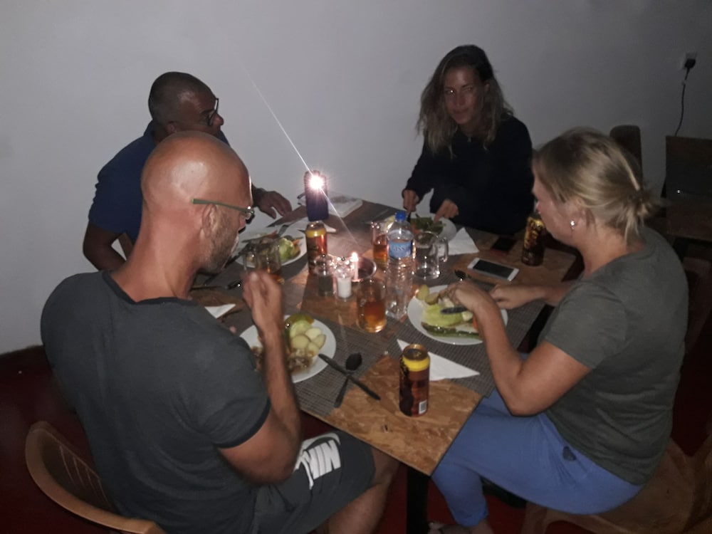 nature life guest inn ella sri lanka hostel